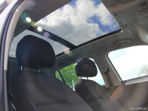 Tiguan * Sliding sunroof * Comfortline TDi - Image 3