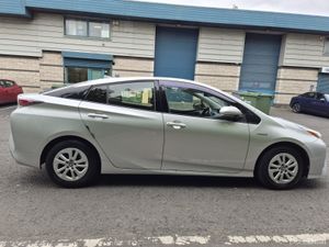 TOYOTA PRIUS / 2016 / 1.8 PETROL HYBRID /AUTOMATIC - Image 4
