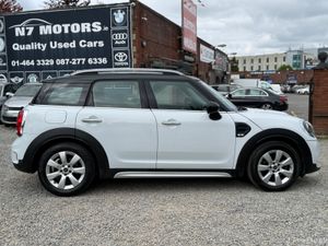 2019 MINI Countryman CL13 COOPER - Image 2