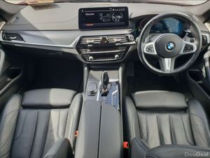 BMW 5-Series 520d M Sport Saloon - Image 4