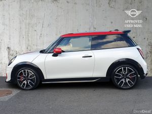 Mini Cooper John Cooper Works - Image 4