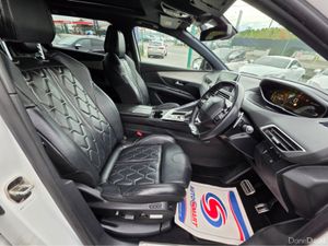 Peugeot 5008 ( 182 REG ) GT LINE PANORAMIC SUNROOF - Image 4
