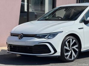 Volkswagen Golf 2.0 TDI R-LINE HIGH SPEC - Image 3