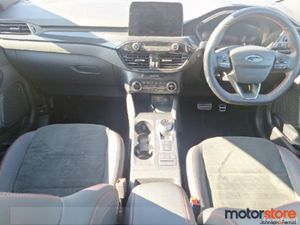 Ford Kuga ST LINE X I TINY MILEAGE - Image 4