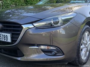 Mazda Mazda3 2019 1.5 EXEC SE 4dr *IRISH CAR* - Image 3