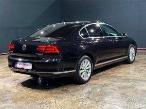 Volkswagen Passat 1.4 AUTOMATIC TSI ELEGENCE LINE - Image 4