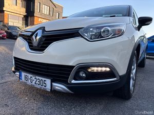 2016 Renault Captur 1.5 dci SIGNATURE - Image 4