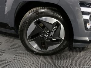 Hyundai KONA ELECTRIC ELEGANCE 48kWh LOW MILEAGE E - Image 4