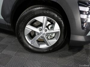 Hyundai KONA HYBRID SIGNATURE 1.6 L PTROL COMPACT - Image 4