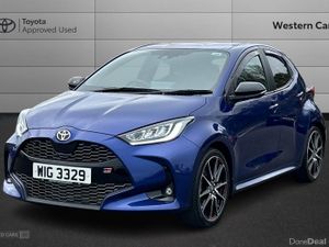 Toyota Yaris 1.5 VVT-h GR SPORT E-CVT Euro 6 (s/s) - Image 3