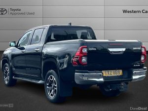 Toyota Hilux 2.8 D-4D Invincible 4WD Euro 6 (s/s) - Image 4