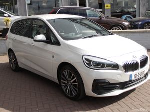 2018 218D 2.0 5DR 7 SEATER - Image 2