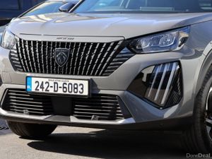 Peugeot 2008 1.2 Puretech 100bhp Allure - Image 3