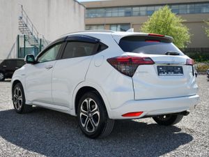 2018 Honda Vezel Hybrid Automatic - Image 4