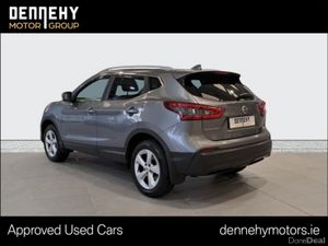 Nissan Qashqai 1.5 DSL SV - Image 4