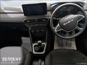 Dacia Sandero Stepway   Expression Tce 110 - Image 3