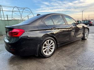 172 BMW 320D. Full Leather - Image 3