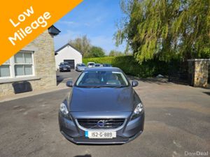 2015 VOLVO V40 2.0 D2 SE - Image 3