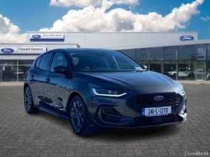 Ford Focus ST-Line 1.0 MHEV 125BHP... Heated seats - Image 3
