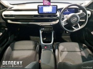 Jeep Avenger Altitude 1.2 Manual 110HP €132 P/W - Image 2