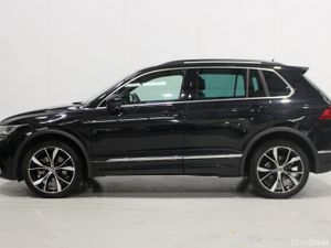 Volkswagen Tiguan 2023 TSI RLINE PHEV - Image 4
