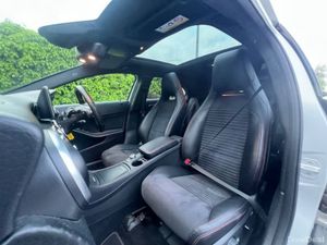 Mercedes-Benz A-Class A180 AMG-LINE 1.6 AUTO // NE - Image 2