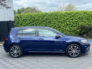 Volkswagen Golf COMFORTLINE 2.0 TDI // VERY LOW MI - Image 2