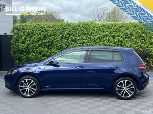 Volkswagen Golf COMFORTLINE 2.0 TDI // VERY LOW MI - Image 3