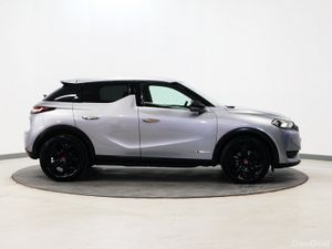 *69* 2022 DS Automobiles DS 3 Crossback e-tense - Image 3