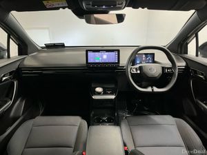 MG MG4 SE 64kWh Long Range 203BHP - Parking Sensor - Image 4