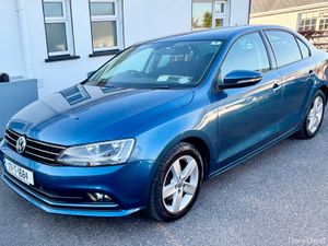 2017 Volkswagen Jetta 2.0L TDI - Image 2