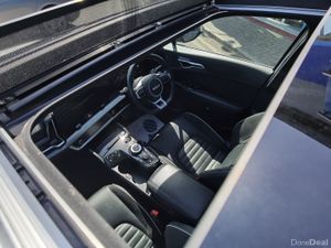 KIA SPORTAGE 1.6 GT-LINE S AWD AUTOMATIC PHEV - Image 2
