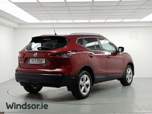 Nissan Qashqai 1.3 PET SE - Image 3