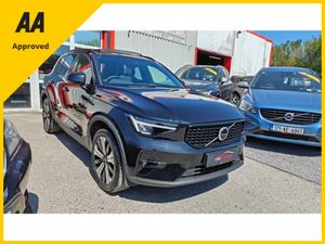 Volvo XC40 2023 T5 Ultimate Petrol Plug In Hybird - Image 2