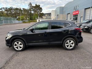 HIGH SPEC - LOW MILEAGE - Image 4