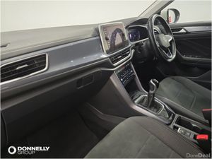 Volkswagen T-roc Diesel Hatchback Style - Image 3