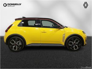 Renault 5 E-Tech Hatchback Techno - Image 4