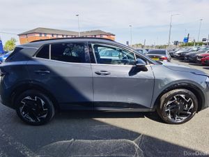 KIA SPORTAGE 1.6 GT-LINE 4X4 AUTOMATIC PHEV - Image 4