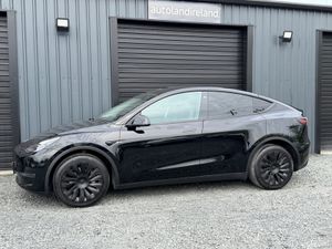 Tesla Model Y 2023 Long Range - Image 3