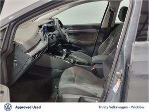 Volkswagen Golf ** BEST VALUE ** STYLE ** 2.0 TDI - Image 4