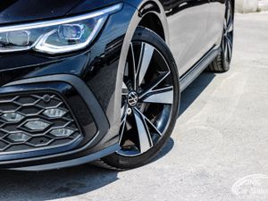 2022 VOLKSWAGEN GOLF GTD - Image 2