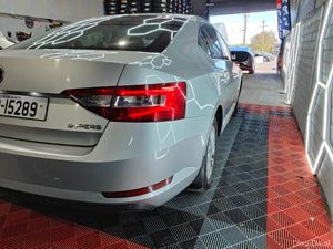 2017 Skoda Octavia Spotless car. - Image 4