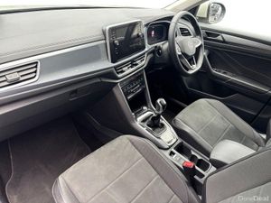 Volkswagen T-Roc 1.0 TSI 110HP Style Plus - Image 2