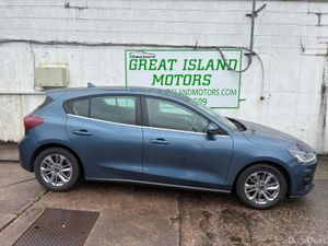 Ford Focus TITANIUM 1.0T 125 M6 4DR - Image 4