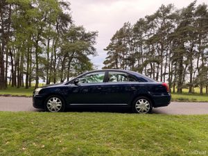 Toyota Avensis 2008 d4D Diesel - Image 4
