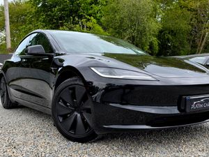 🔥 2024 Tesla Model 3 Highland RWD Premium - Image 3
