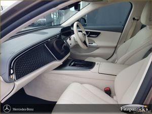 Mercedes-Benz E-Class E 220 D Exclusive - Image 4