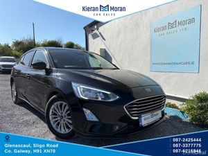 Ford Focus TITANIUM 120PS 5DR - Image 2