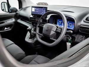 Citroen Berlingo LX Plus 1.5 Diesel 100HP LWB 1000 - Image 2
