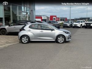 Toyota Yaris YARIS 1.0 LUNA - Image 3